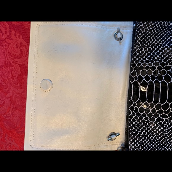 DVF large Harper daybag black shiny python combo - Picture 7 of 13